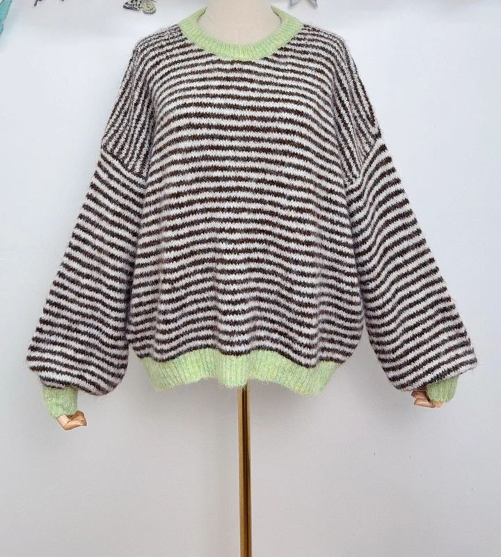 pull avec rayure taille S oversize