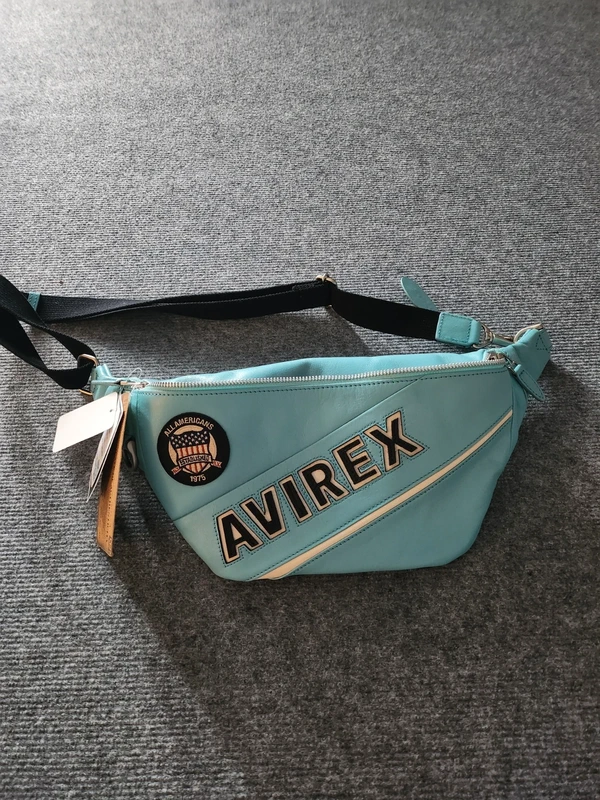Avirex banan